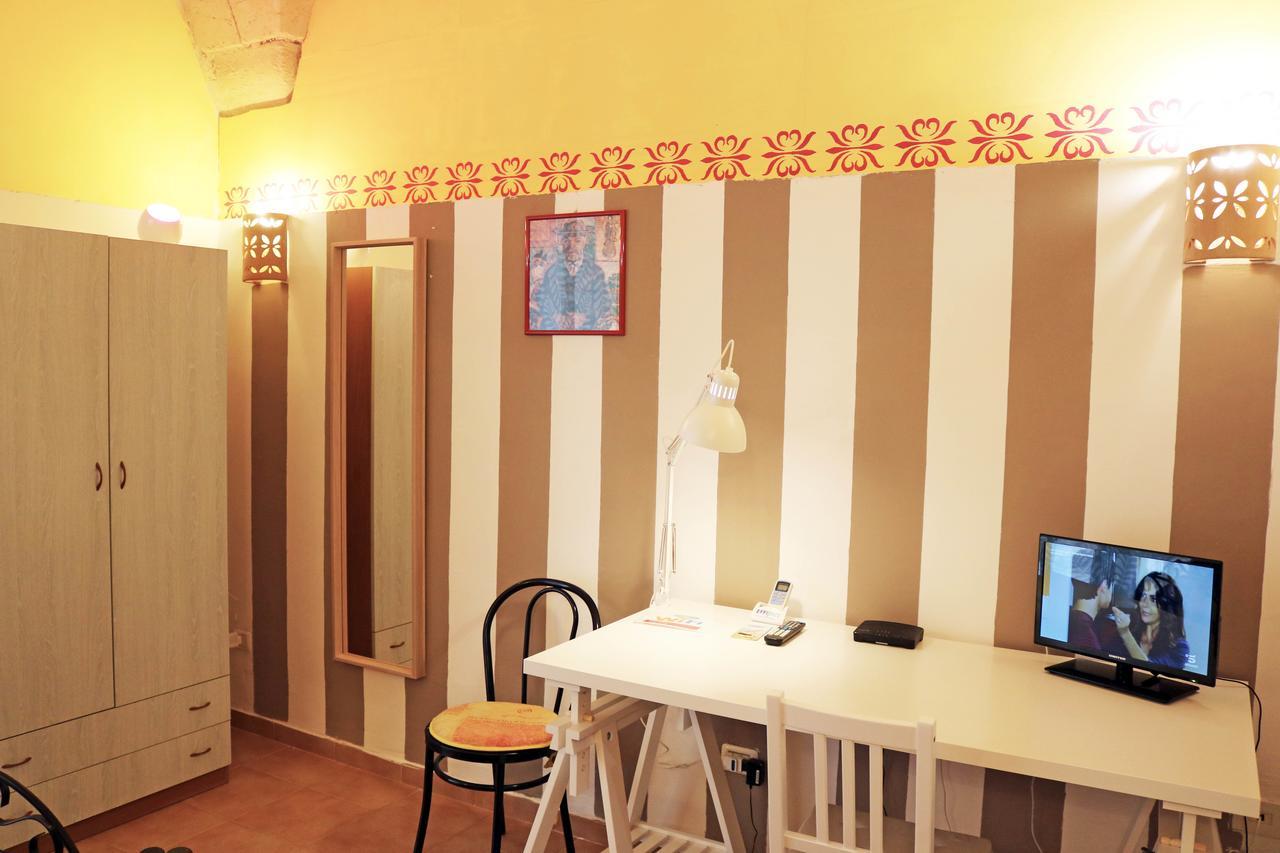 La Piazzetta Hotel Lecce Ngoại thất bức ảnh