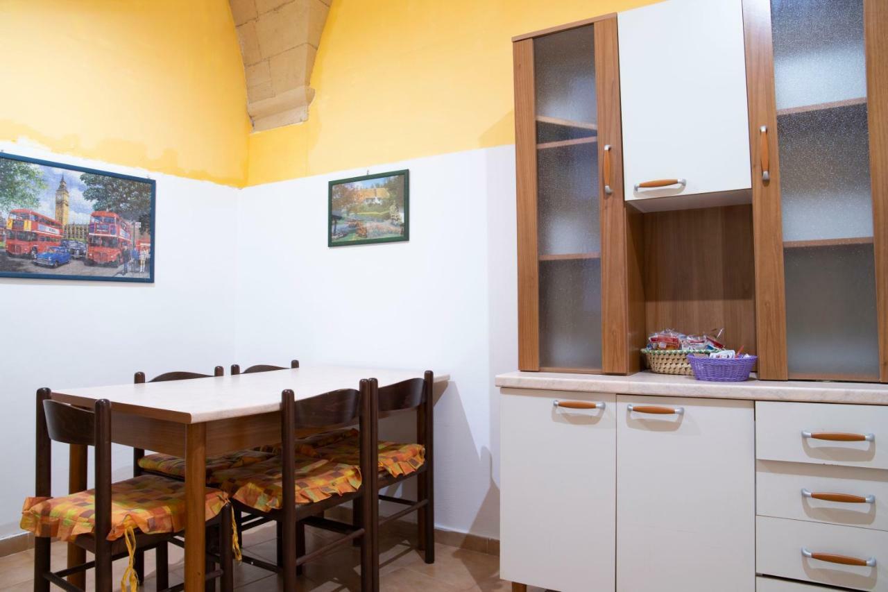 La Piazzetta Hotel Lecce Ngoại thất bức ảnh